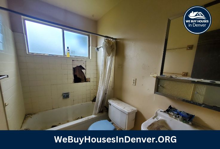 Colorado home we bought fast for cash bath