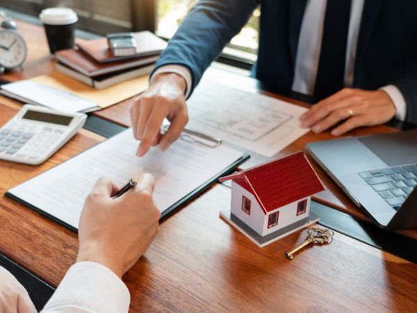 Can You Buy a New Home Before Selling Your Old One in Denver, CO