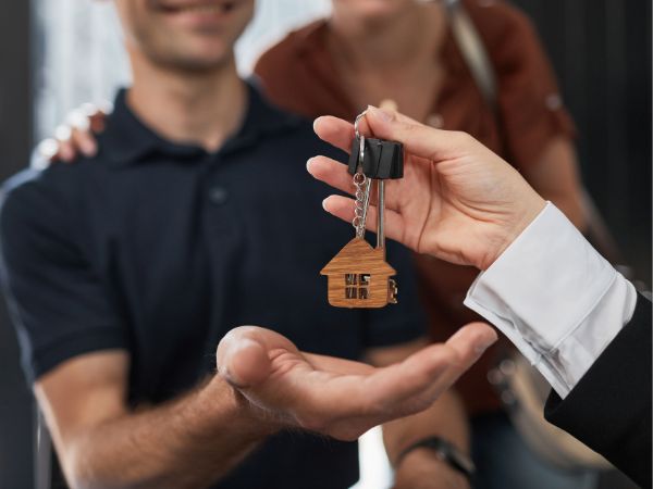 Should You Buy or Sell First in Denver, CO